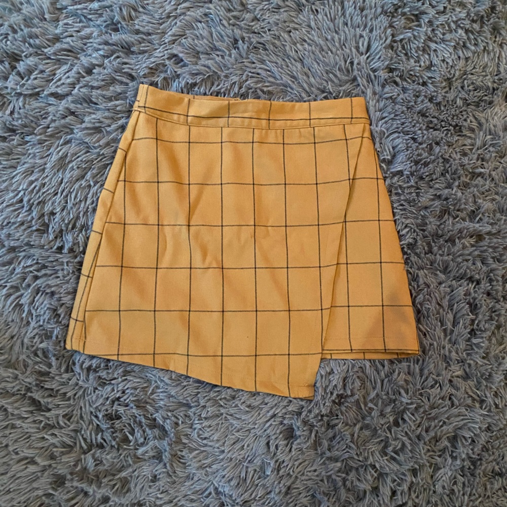Forever 21 mini skirt
